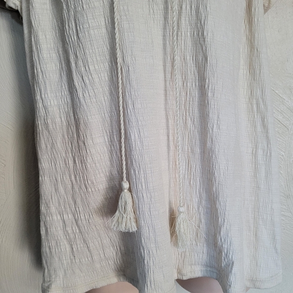 Max Studio Light Tan Yoke Lace Up Top with Flutter Sleeves Size Women's XL - Picture 7 of 13